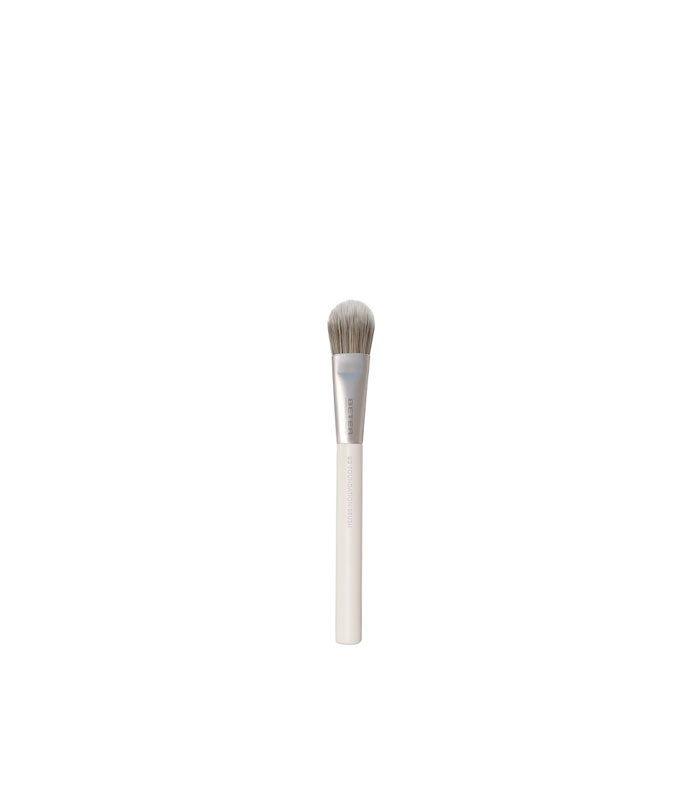 Beter 83 Liquid Foundation Brush 